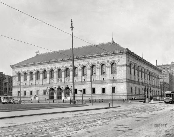 Photo showing: Boston Public II -- Boston circa 1912. Public Library, Copley Square.