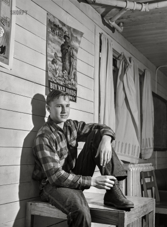 Photo showing: Future Farmer - -- February 1943. Madison, Wisconsin. Farm short course at the University
of Wisconsin. Robert A. Janowsky, 18 years old and a high school graduate.